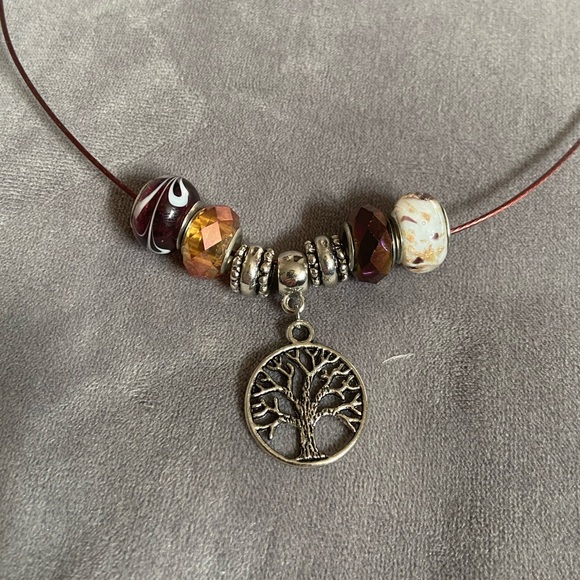 Handmade Necklace - Picture 5 of 6